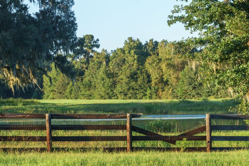 Fence And Gate Repair detail